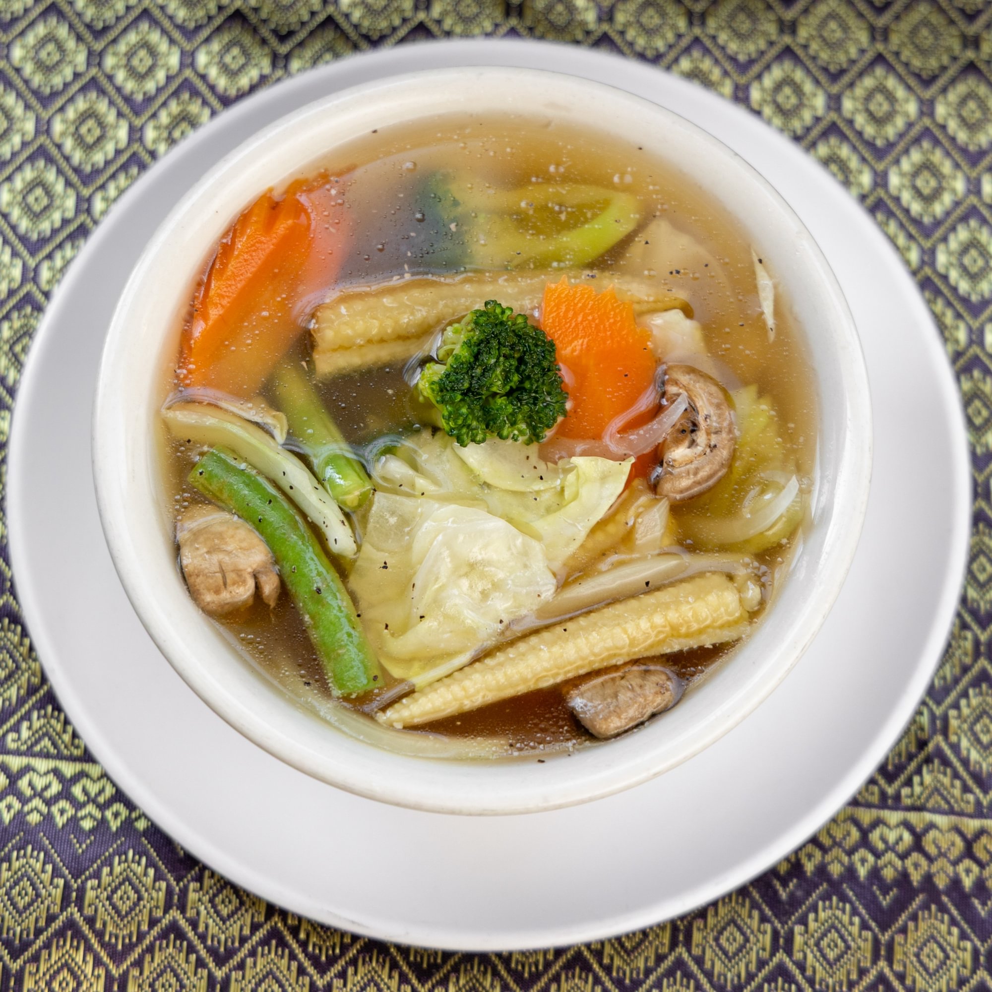 SO18 Mixed Vegetable Soup