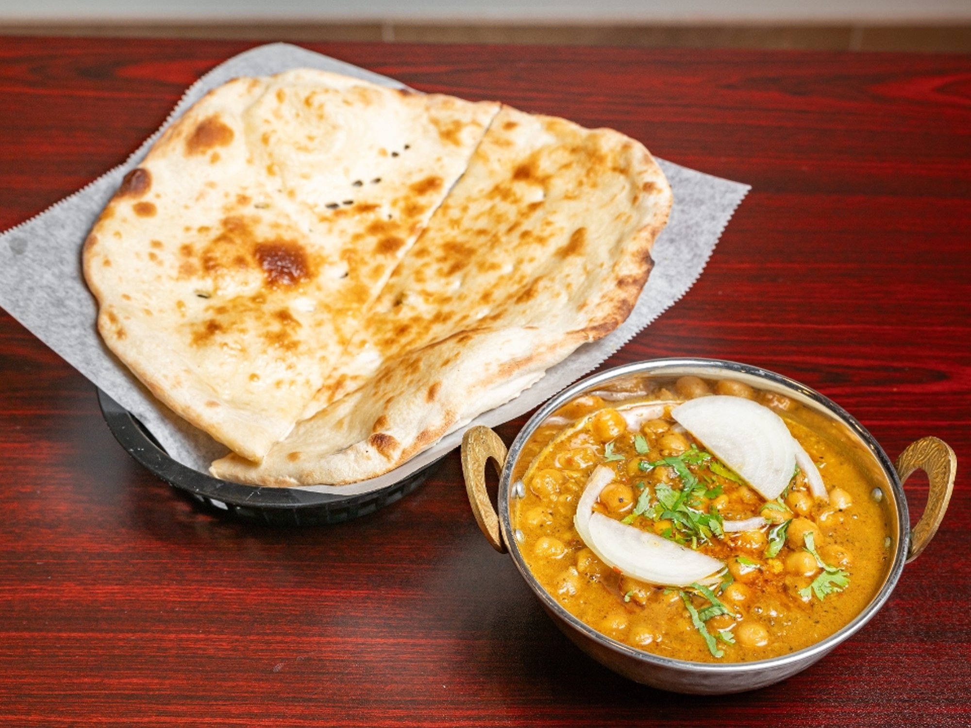 Channa Masala with Free Naan