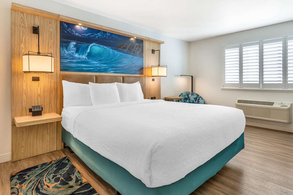 Best Western Plus Capitola By-the-Sea Inn & Suites Image
