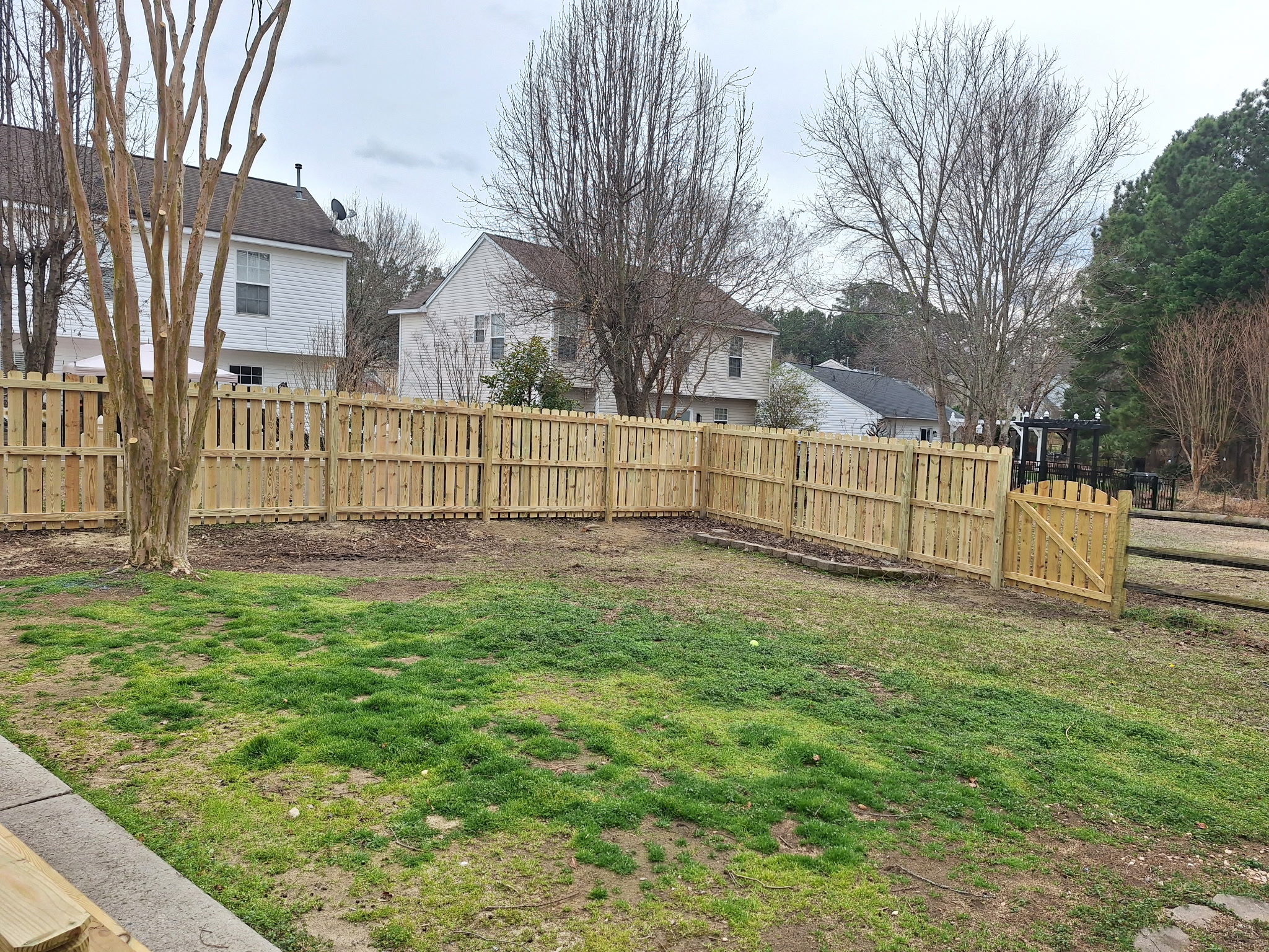 B Line Fencing & Services Image