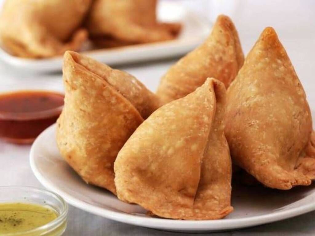 Veg Samosa (2 pcs)