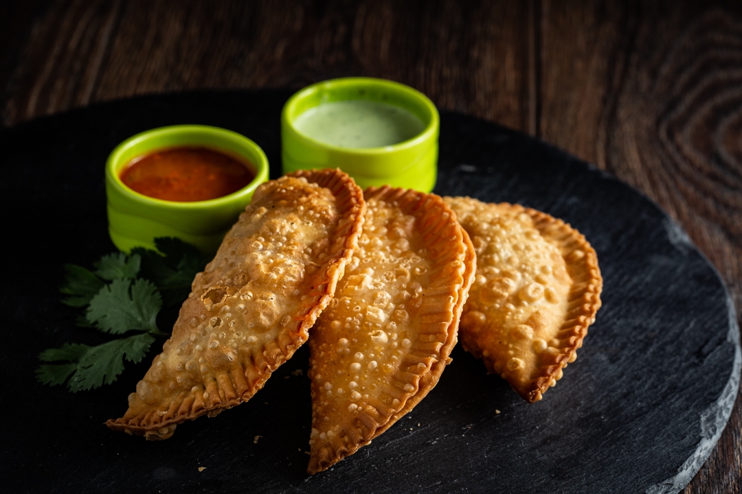 3 EMPANADAS FEAST