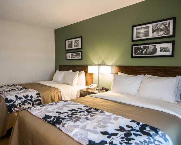 Images Sleep Inn & Suites & Conference Center