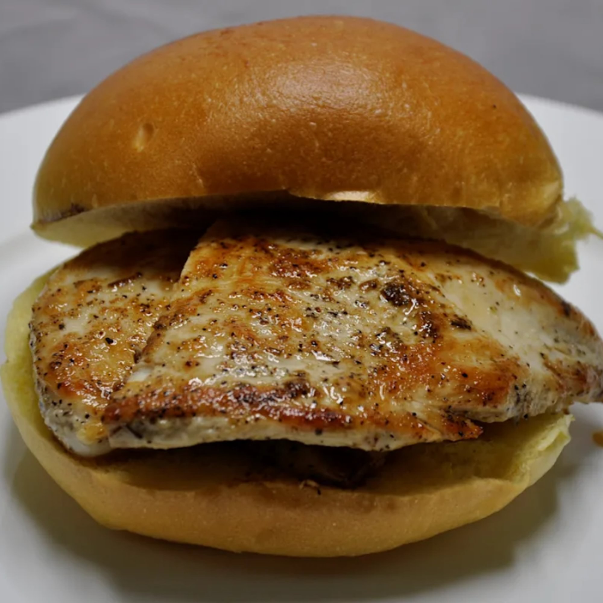 CHICKEN SANDWICH