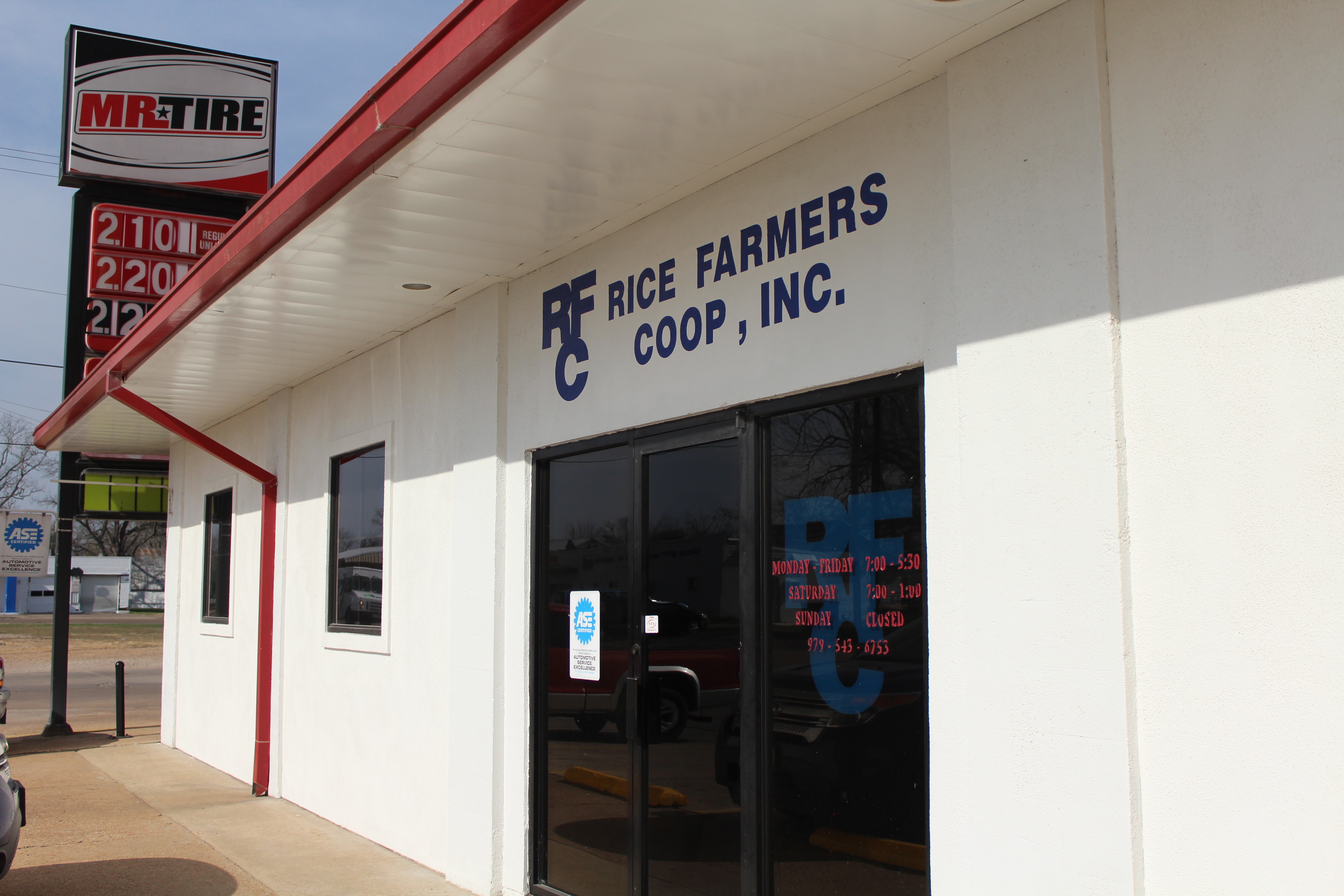 Rv Tires Near Me >> Mr. Tire Auto Service Center Coupons near me in El Campo ... Rv Tires Near Me >> Mr. Tire Auto Service Center Coupons near me in El Campo ...