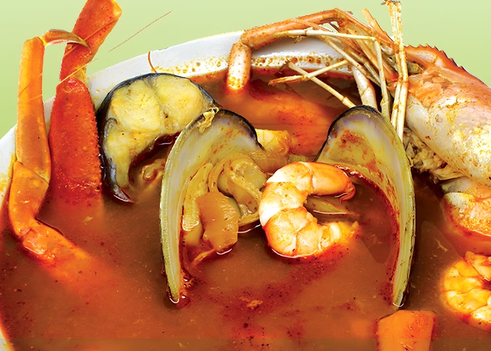 Caldo 7 Mares (seafood)