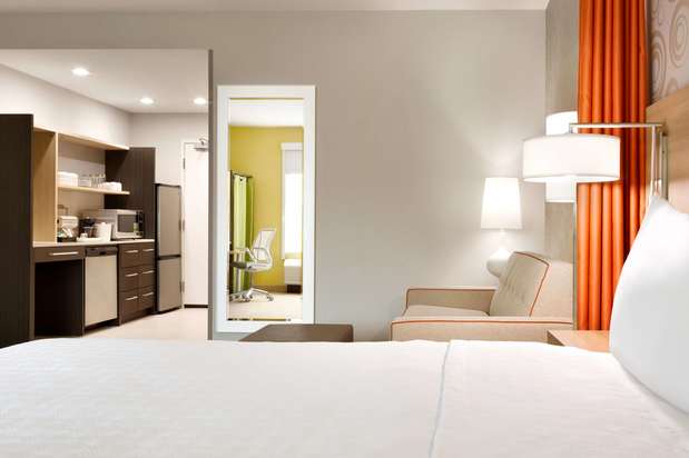 Images Home2 Suites by Hilton Houston/Webster
