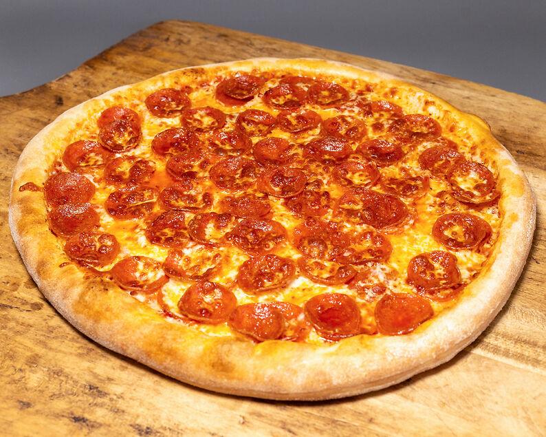 Medium Super Pepperoni