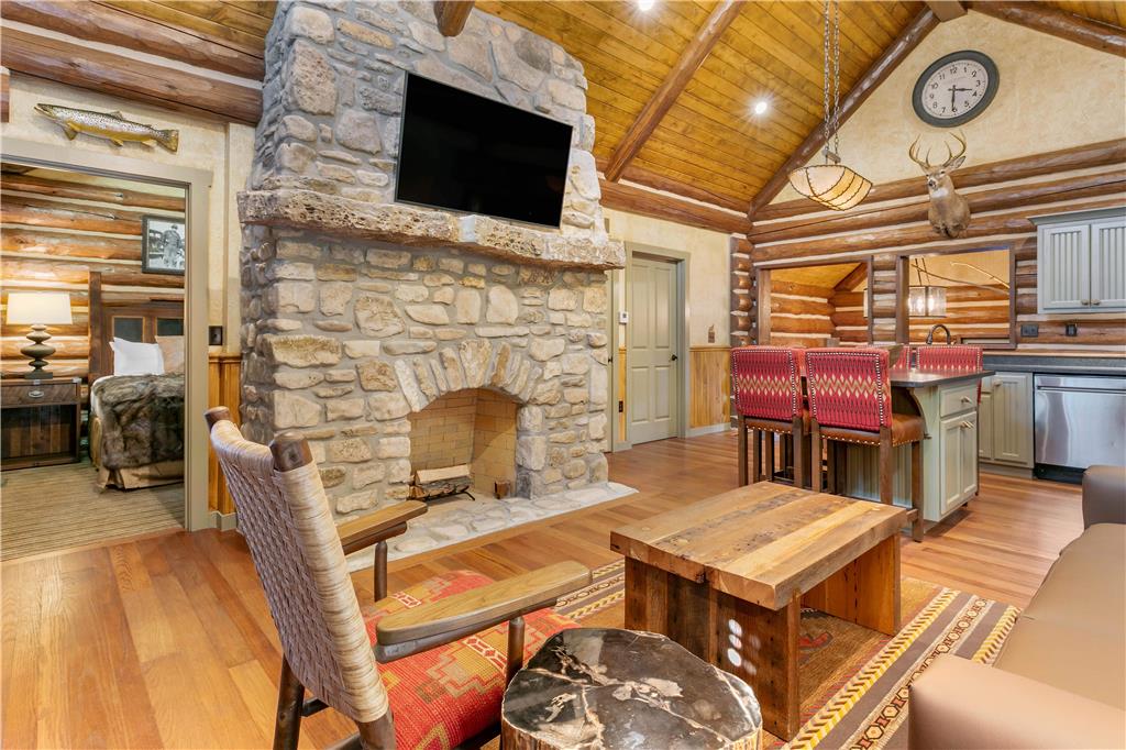 Hilton Grand Vacations Club Wilderness Club at Big Cedar Image