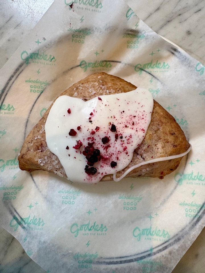 Blackberry Lime Scone