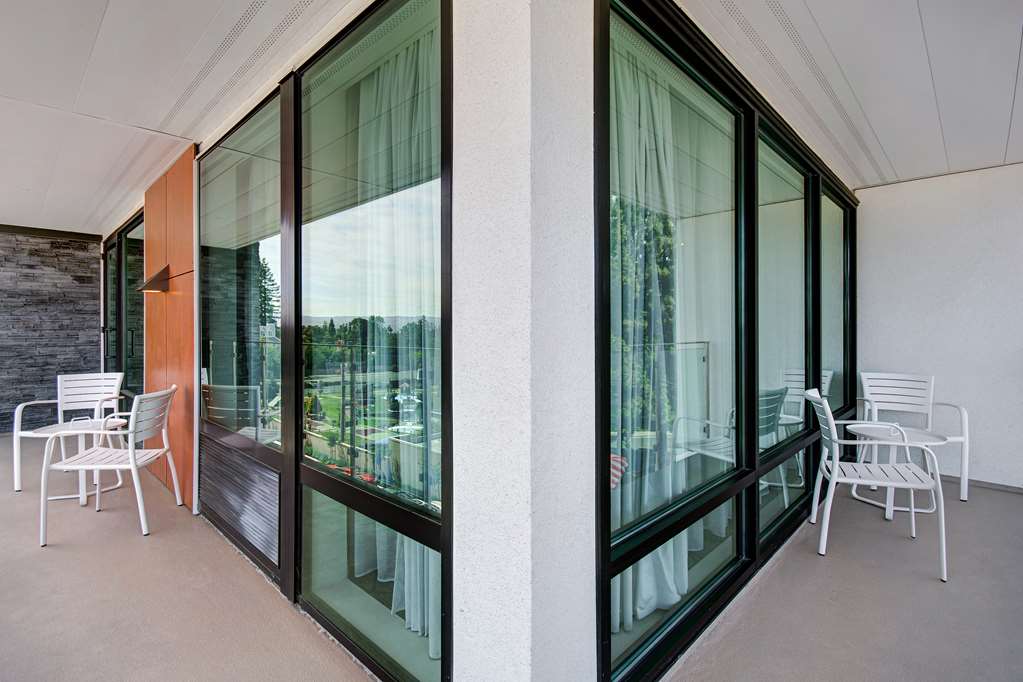 Hampton Inn & Suites Sunnyvale Silicon Valley Image