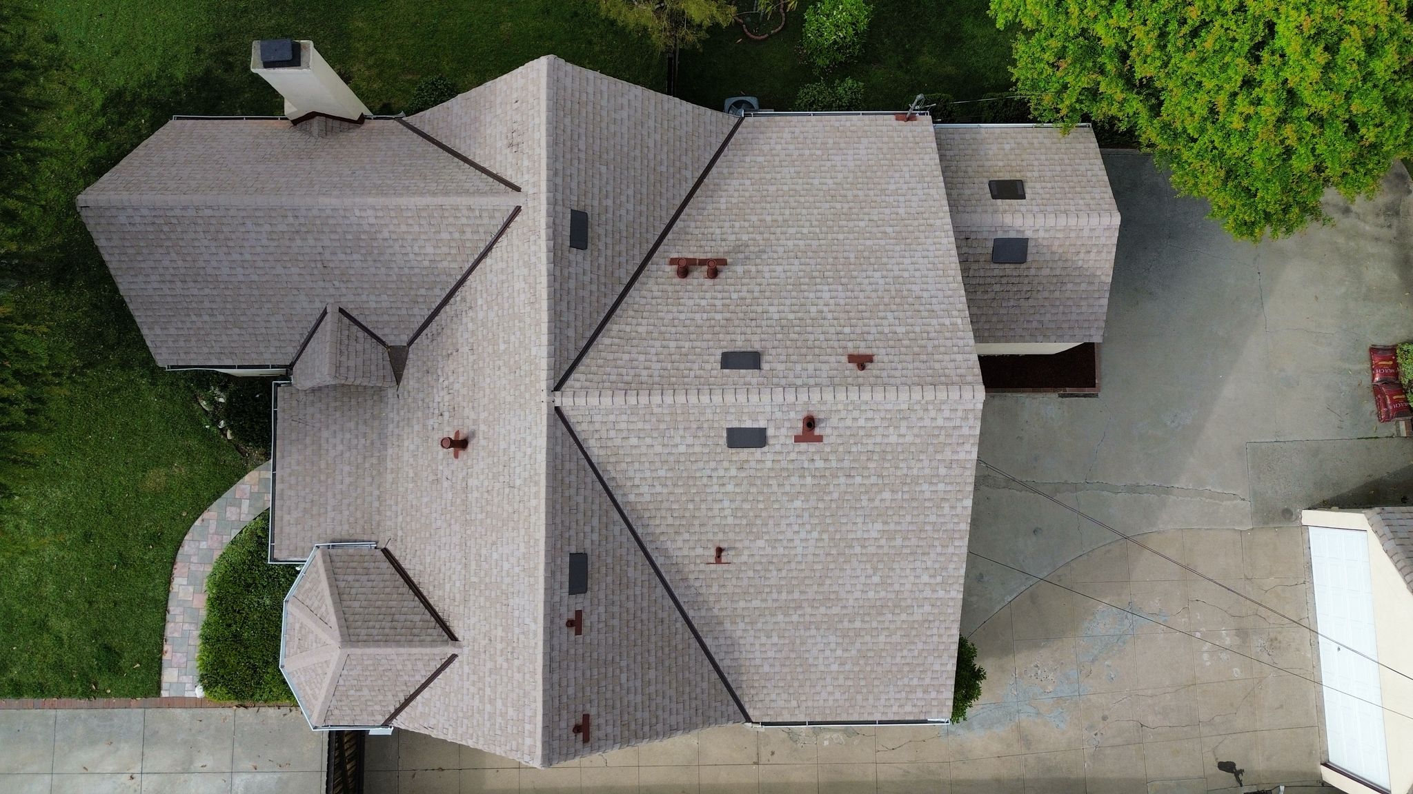Ark Roofing & Construction Image
