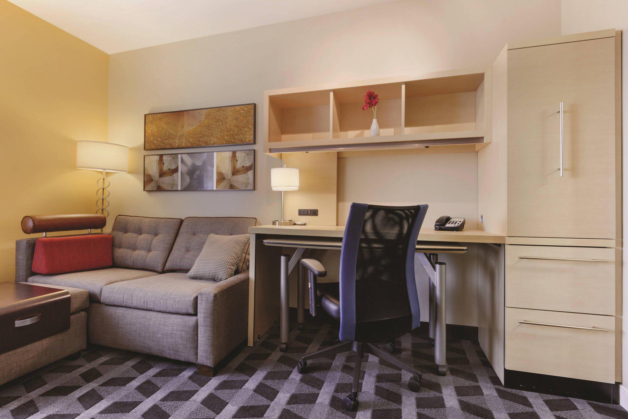 TownePlace Suites by Marriott Joliet South Photo