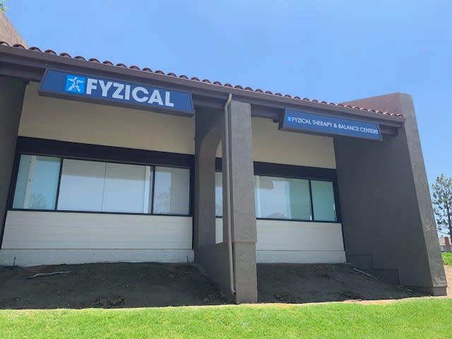 FYZICAL Therapy & Balance Centers - Lake Forest Photo