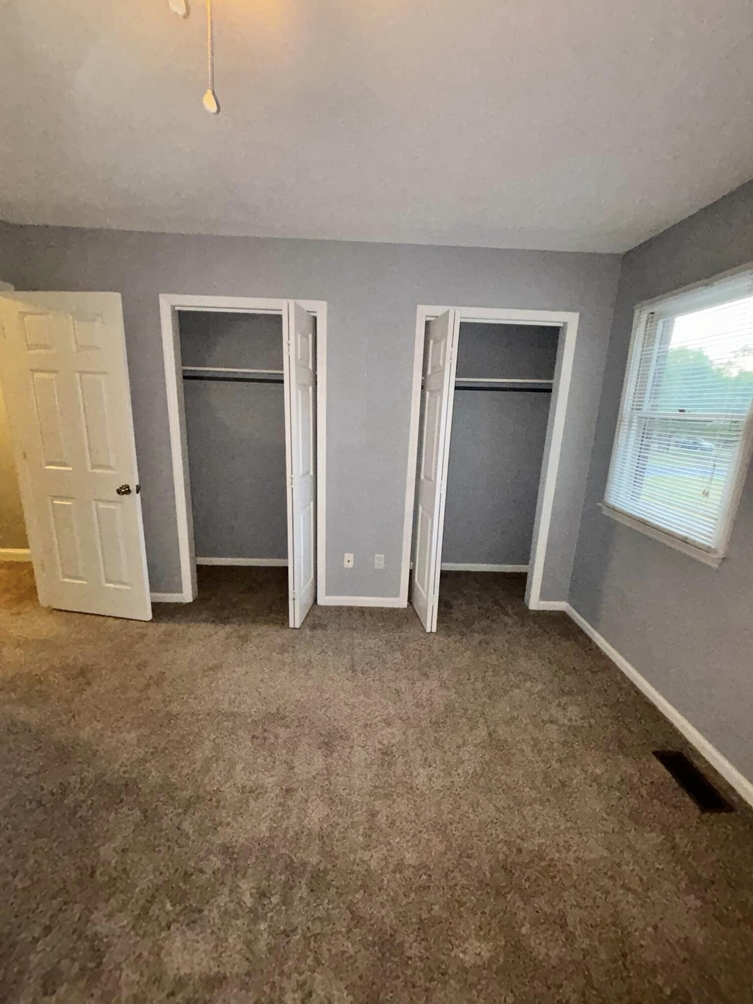 RazorEdge Cleaning Services Image