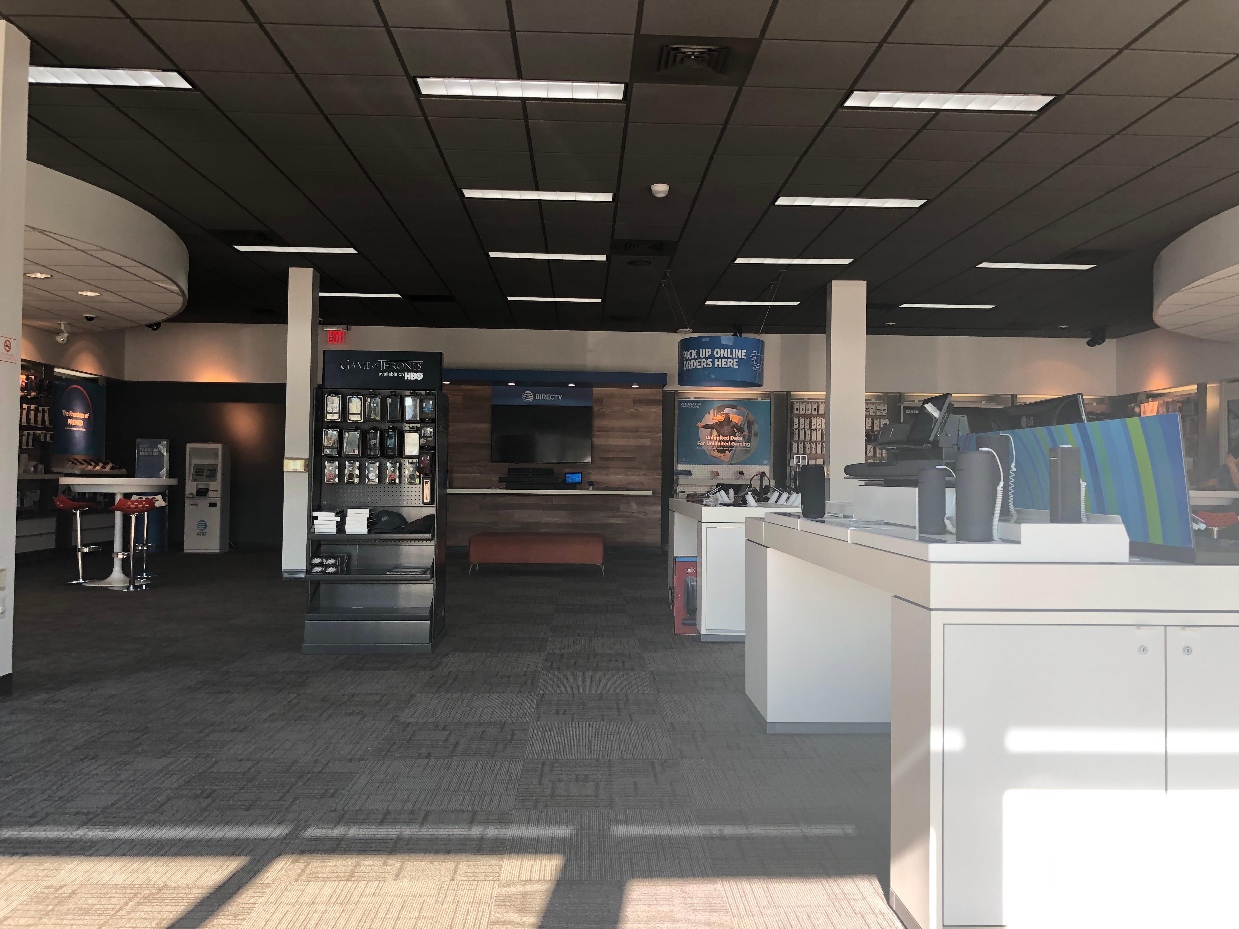 AT&T Store Photo