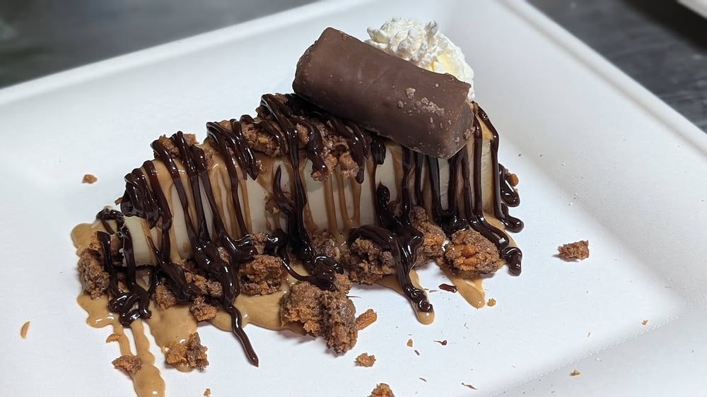Butterfinger Blast CheeseCake