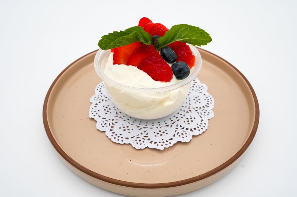 Side Order Berries n Cream
