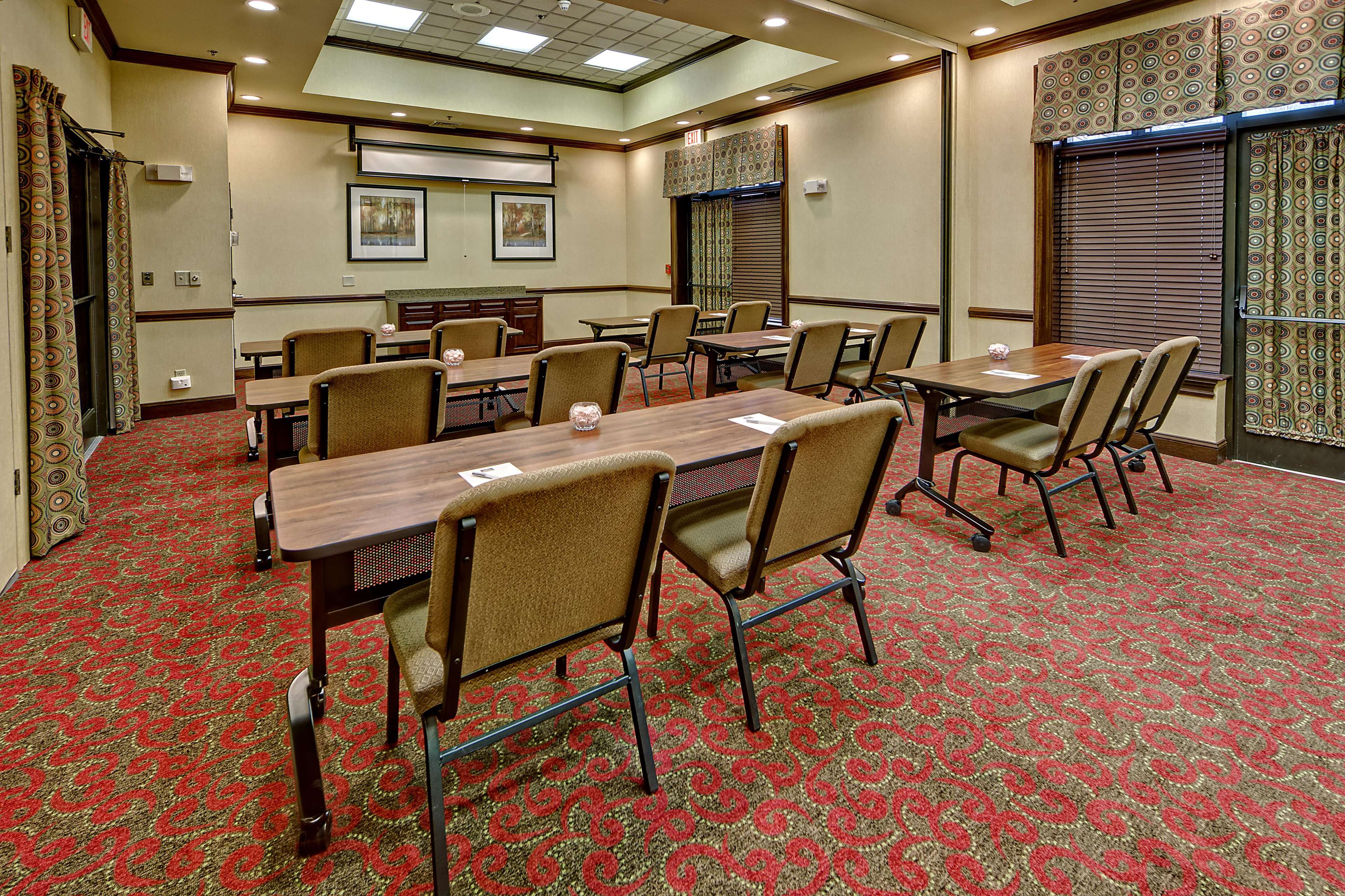 Hampton Inn & Suites Asheville-I-26 Photo