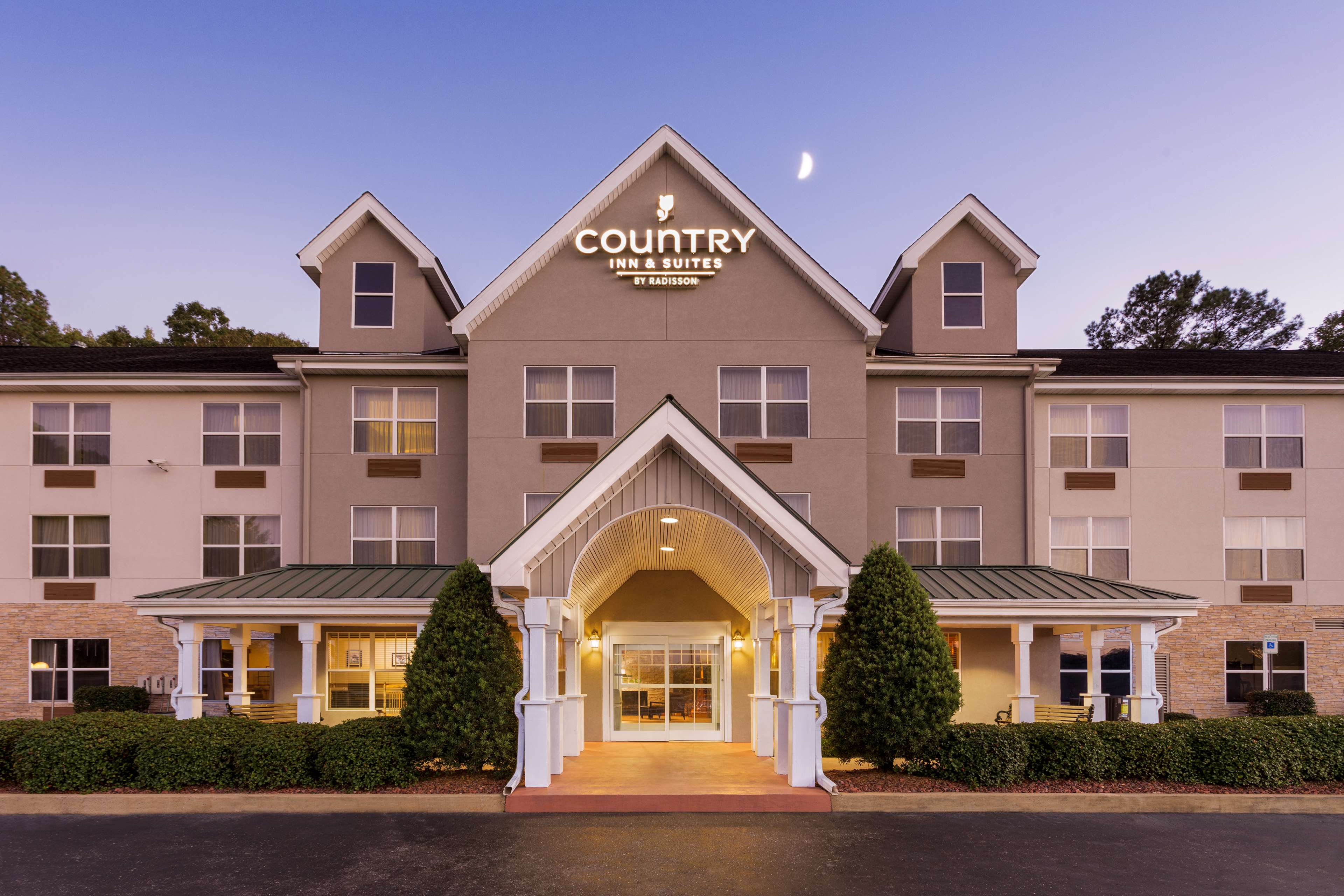 Country Inn & Suites by Radisson, Tuscaloosa, AL Photo