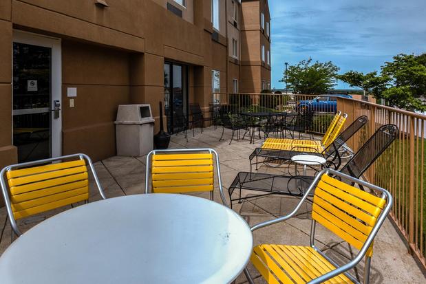 Images Fairfield Inn by Marriott Fort Leonard Wood St. Robert