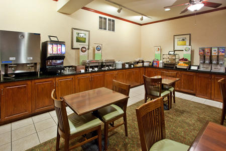 Images Country Inn & Suites by Radisson, Helen, GA