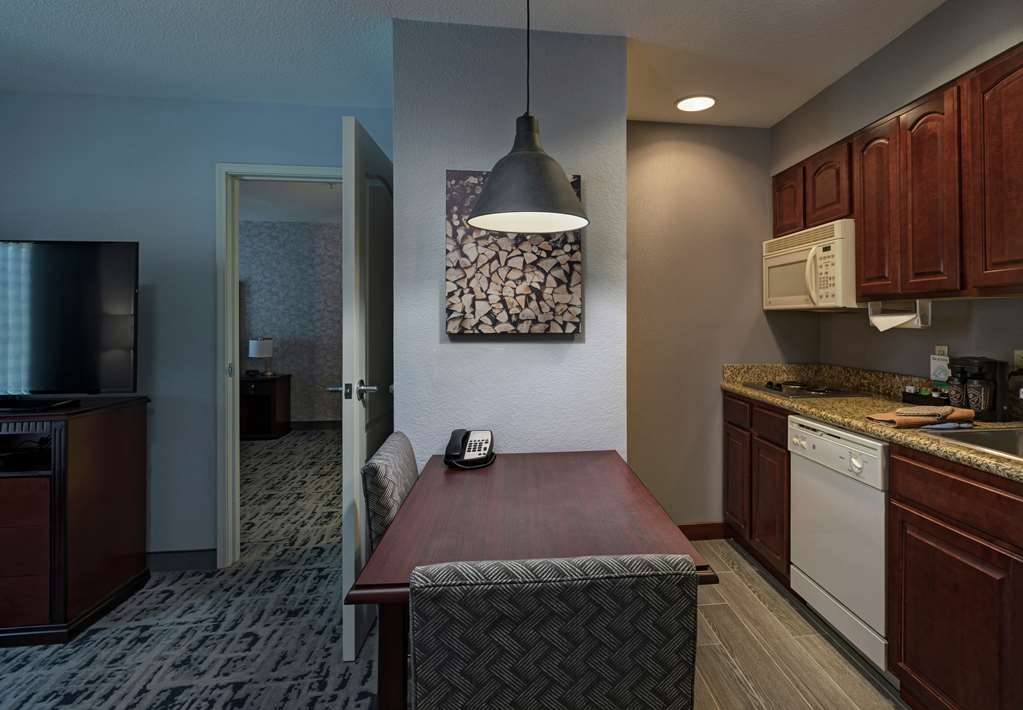 Homewood Suites by Hilton Fort Collins Image