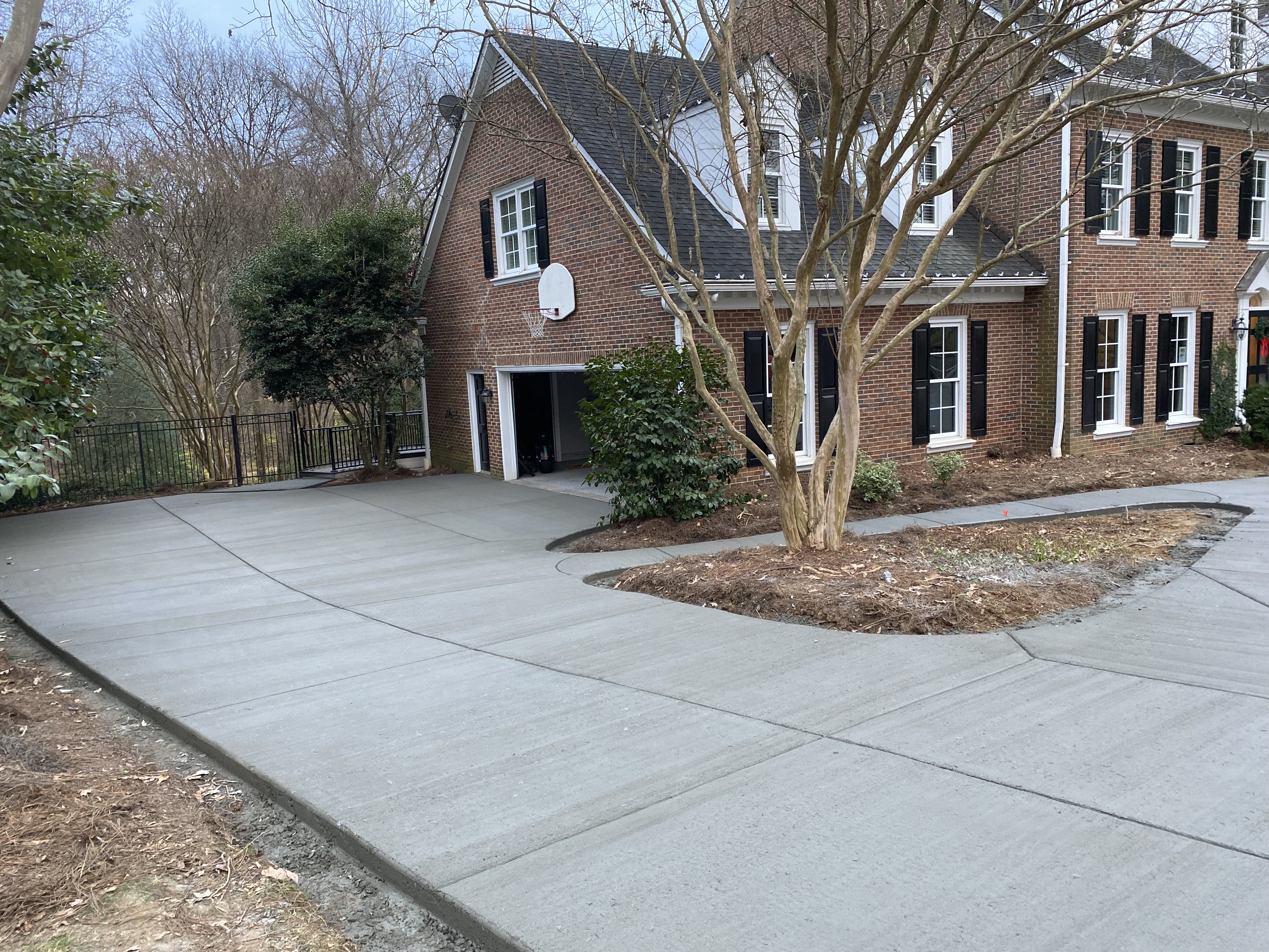 Out & In Concrete LLC