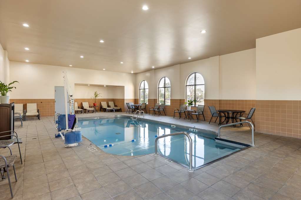 Best Western Plus Sikeston Image