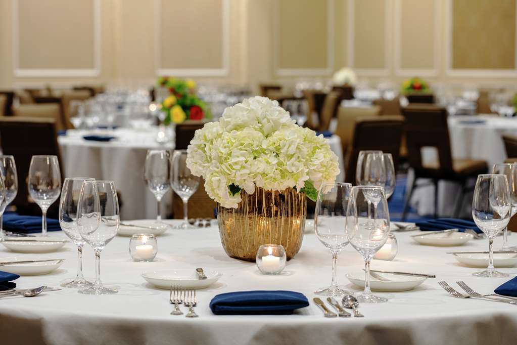 The Higgins Hotel New Orleans, Curio Collection by Hilton Image