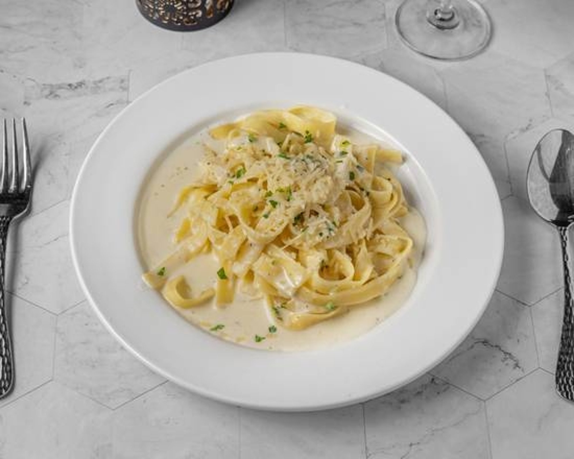 FETTUCCINI ALFREDO
