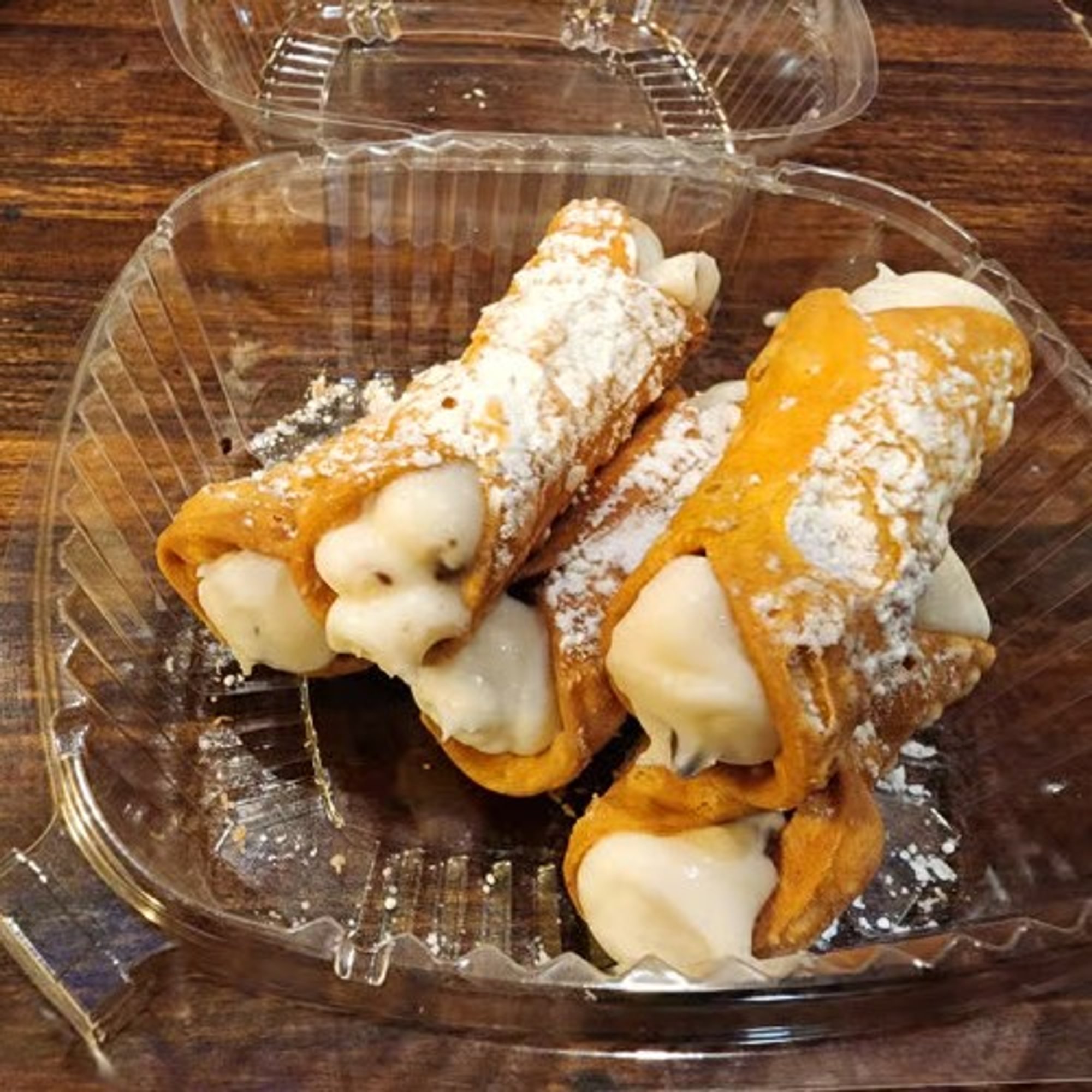5 Mini Cannoli