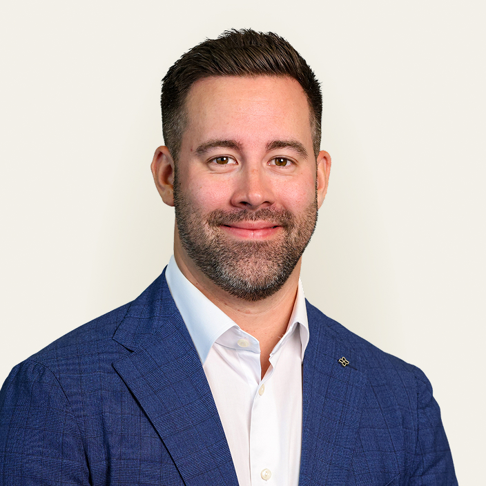 Kevin Peters headshot.