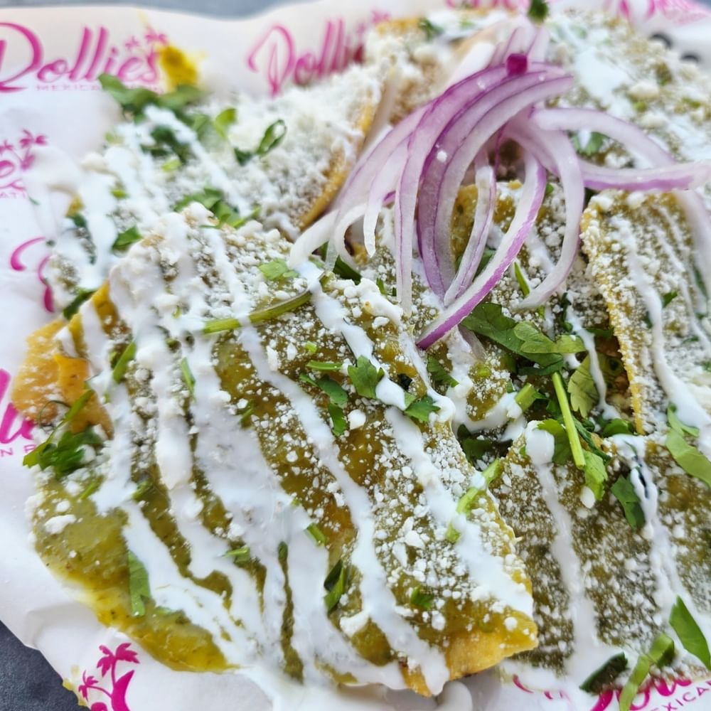 CHILAQUILES VERDES