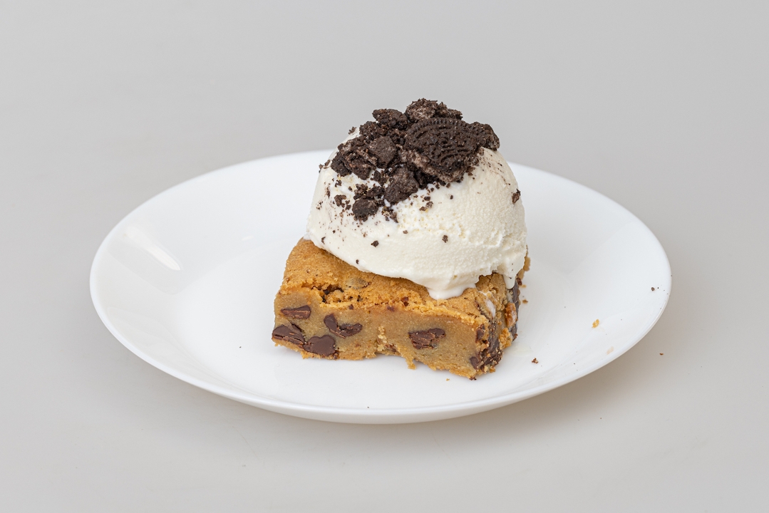 Cookies And Cream Blondie