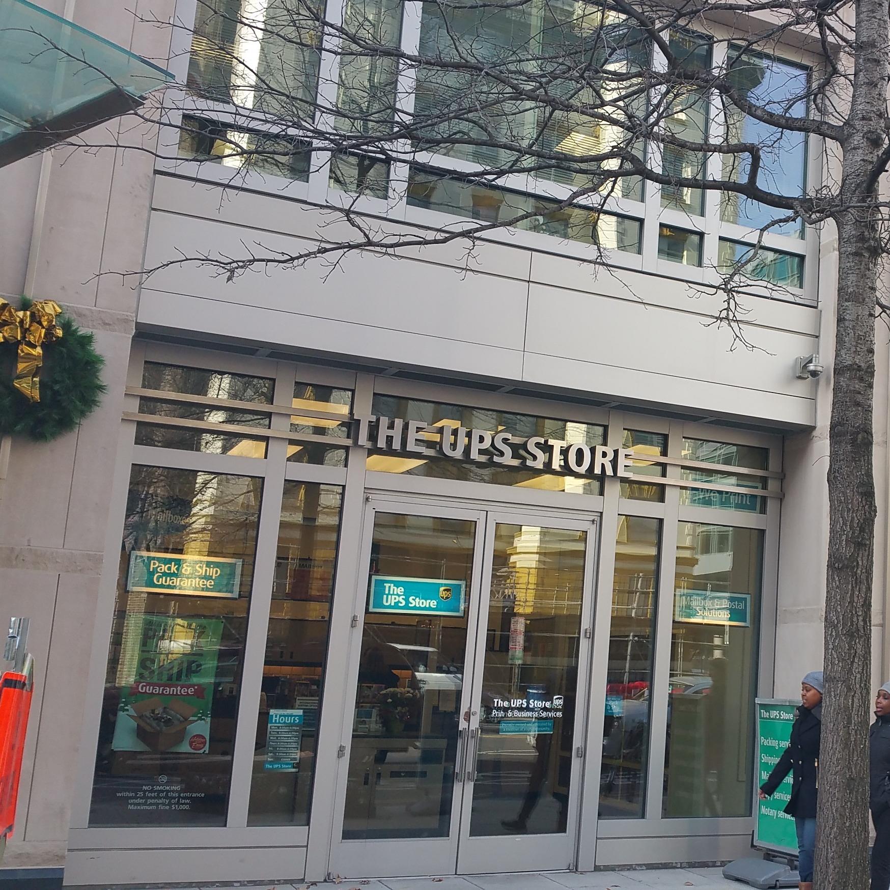 The UPS Store DC Logo