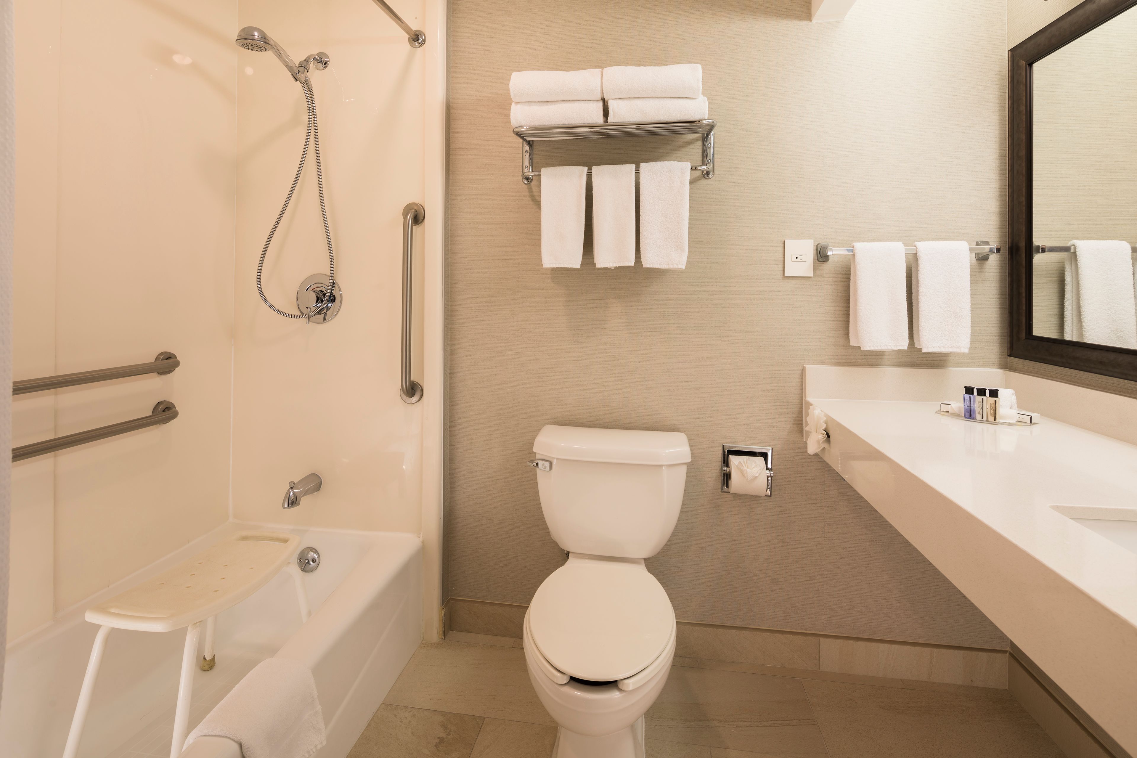 Images Staybridge Suites Monterrey - San Pedro