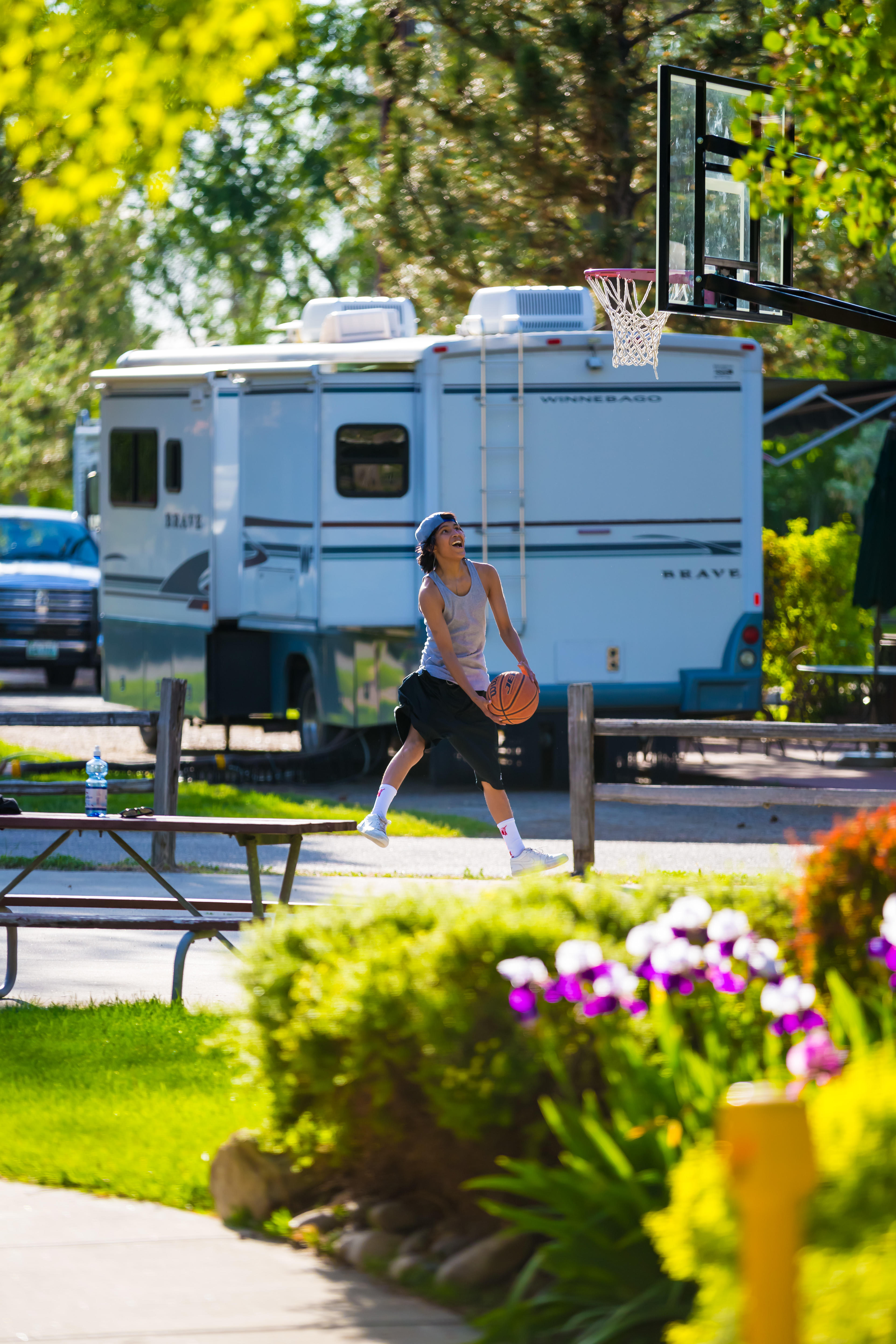 Billings KOA Holiday Photo