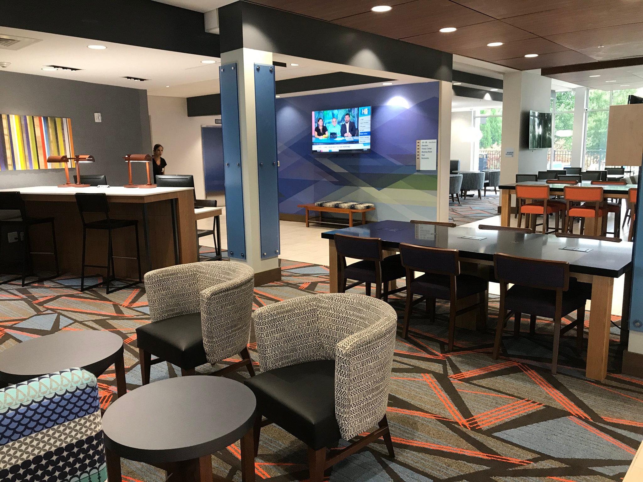 Holiday Inn Express & Suites Greenville SE - Simpsonville Photo