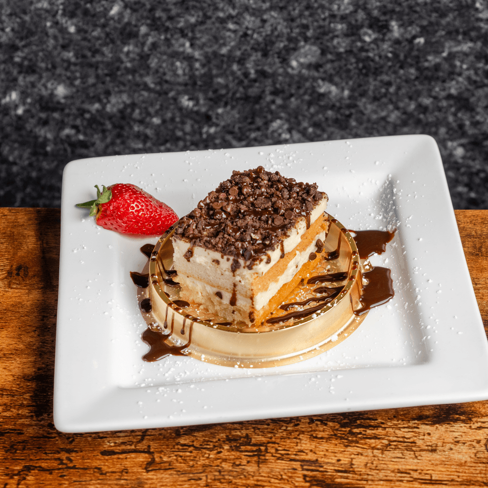 Cannoli Cake