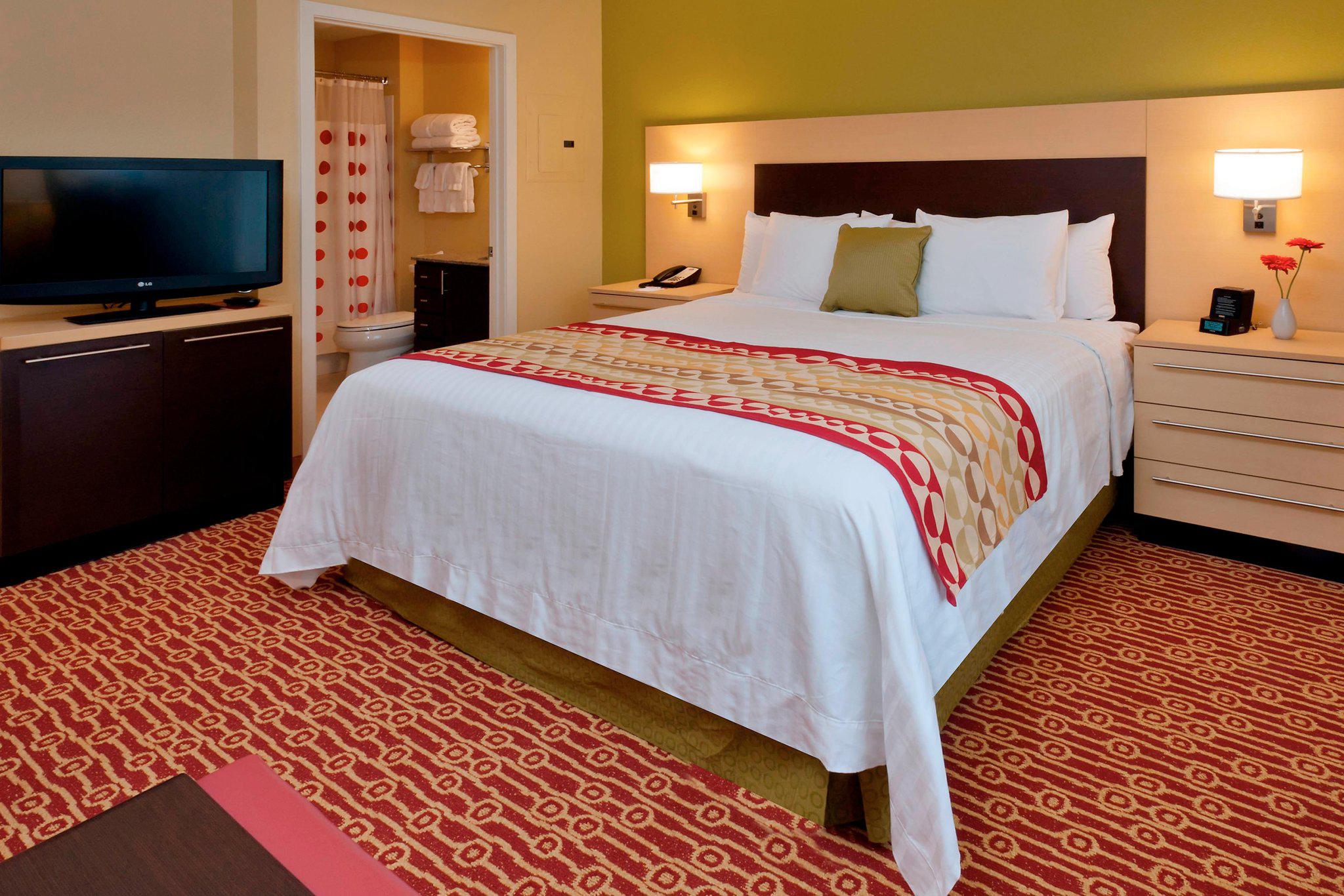 TownePlace Suites by Marriott Nashville Airport Photo