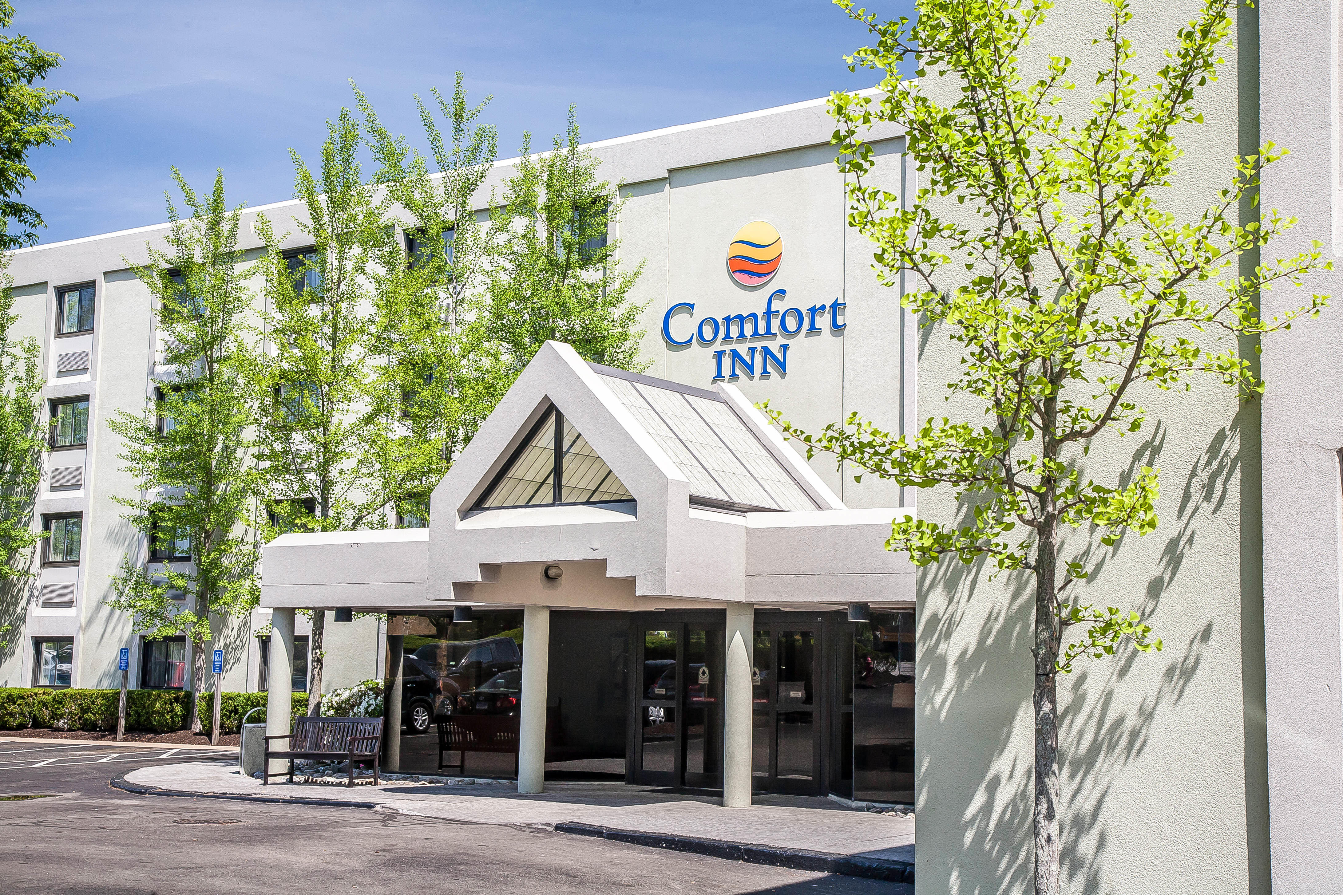 how far from airport comfort inn & suites wood cross salt lake city