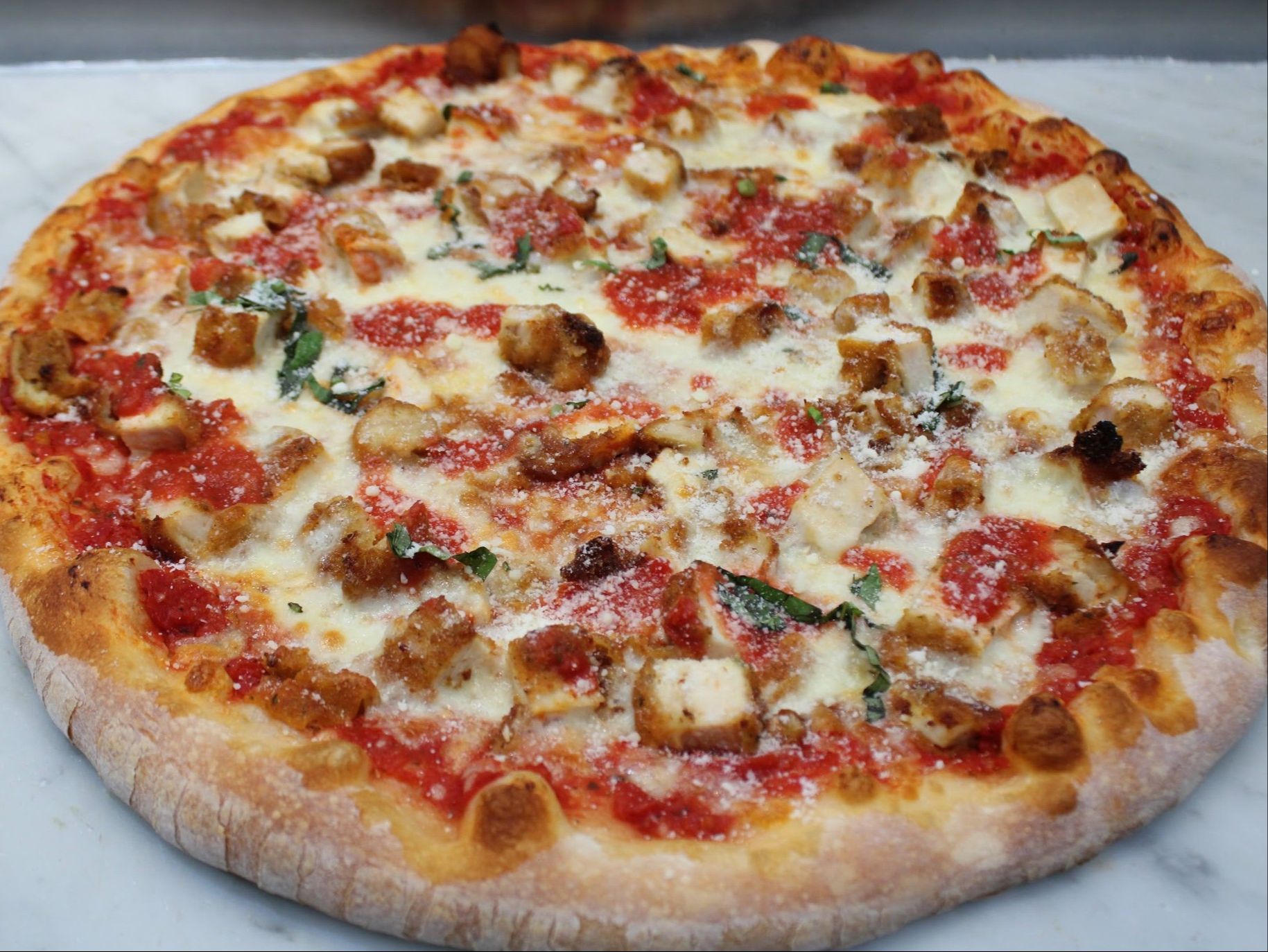 Chicken Parm Pizza - LG