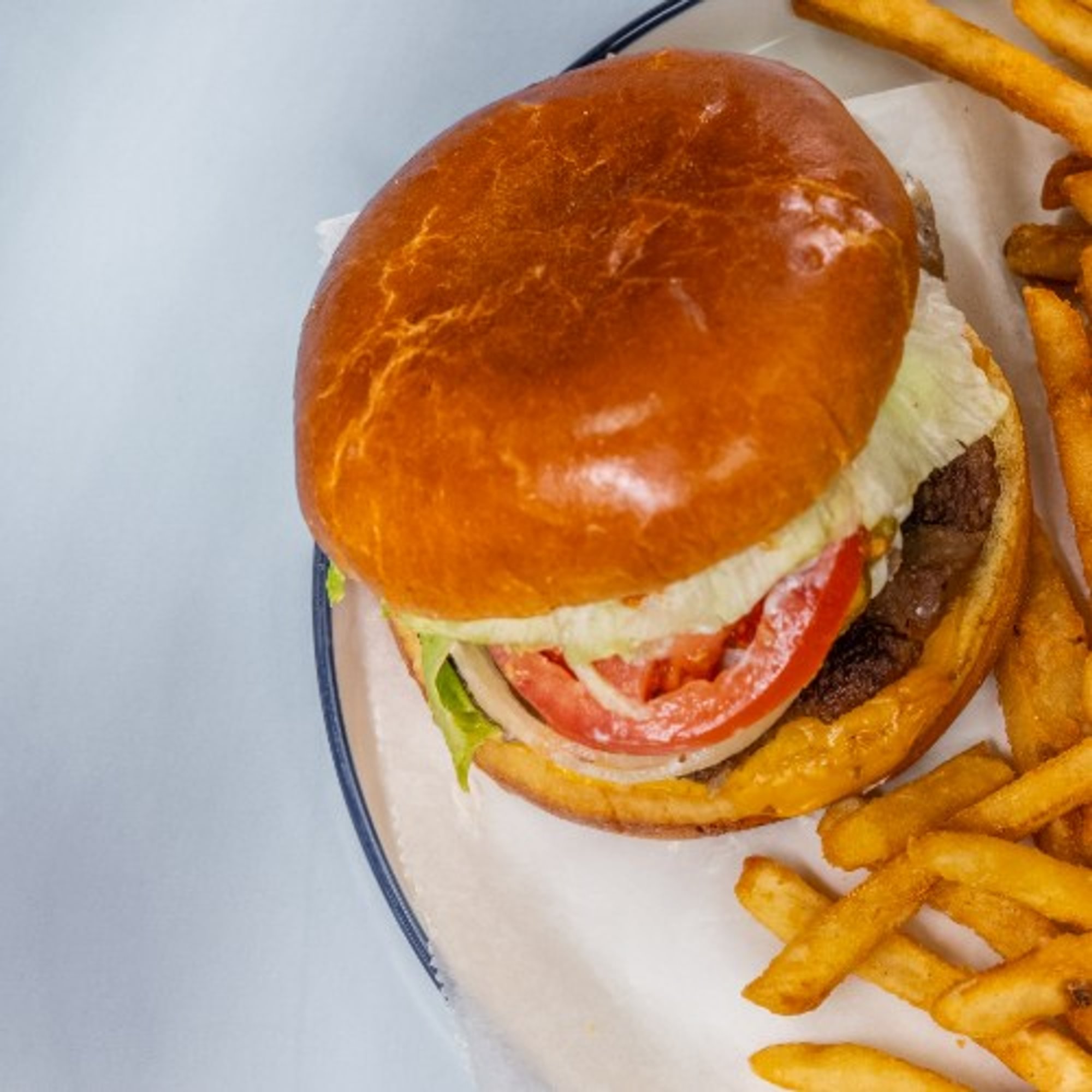 Double Cheeseburger with fires