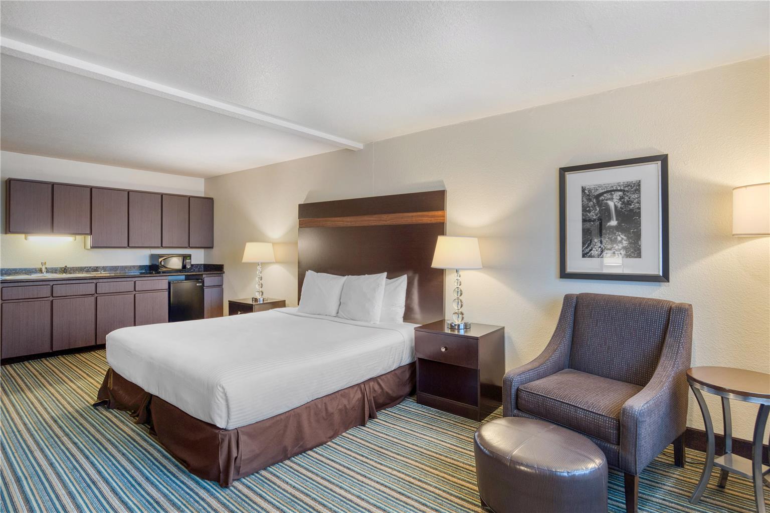 Best Western Alderwood Image