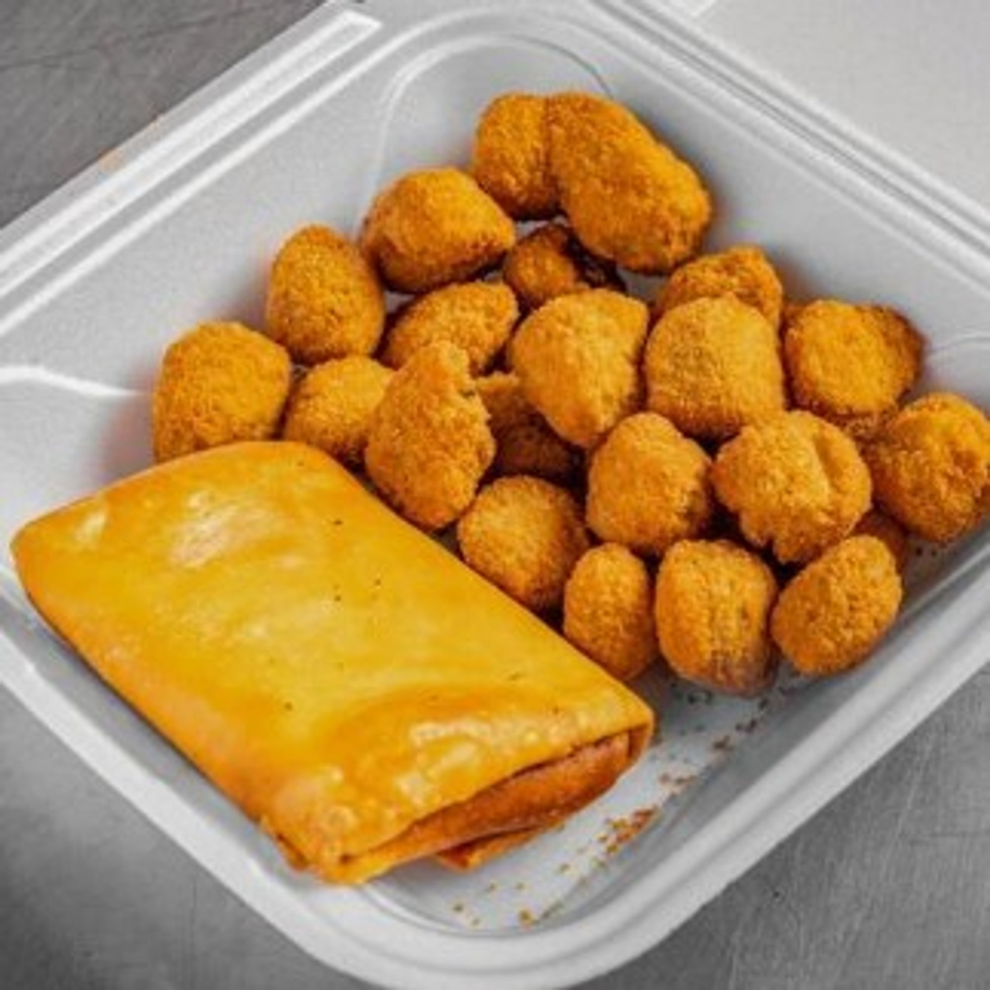 Pizza Puff Meal