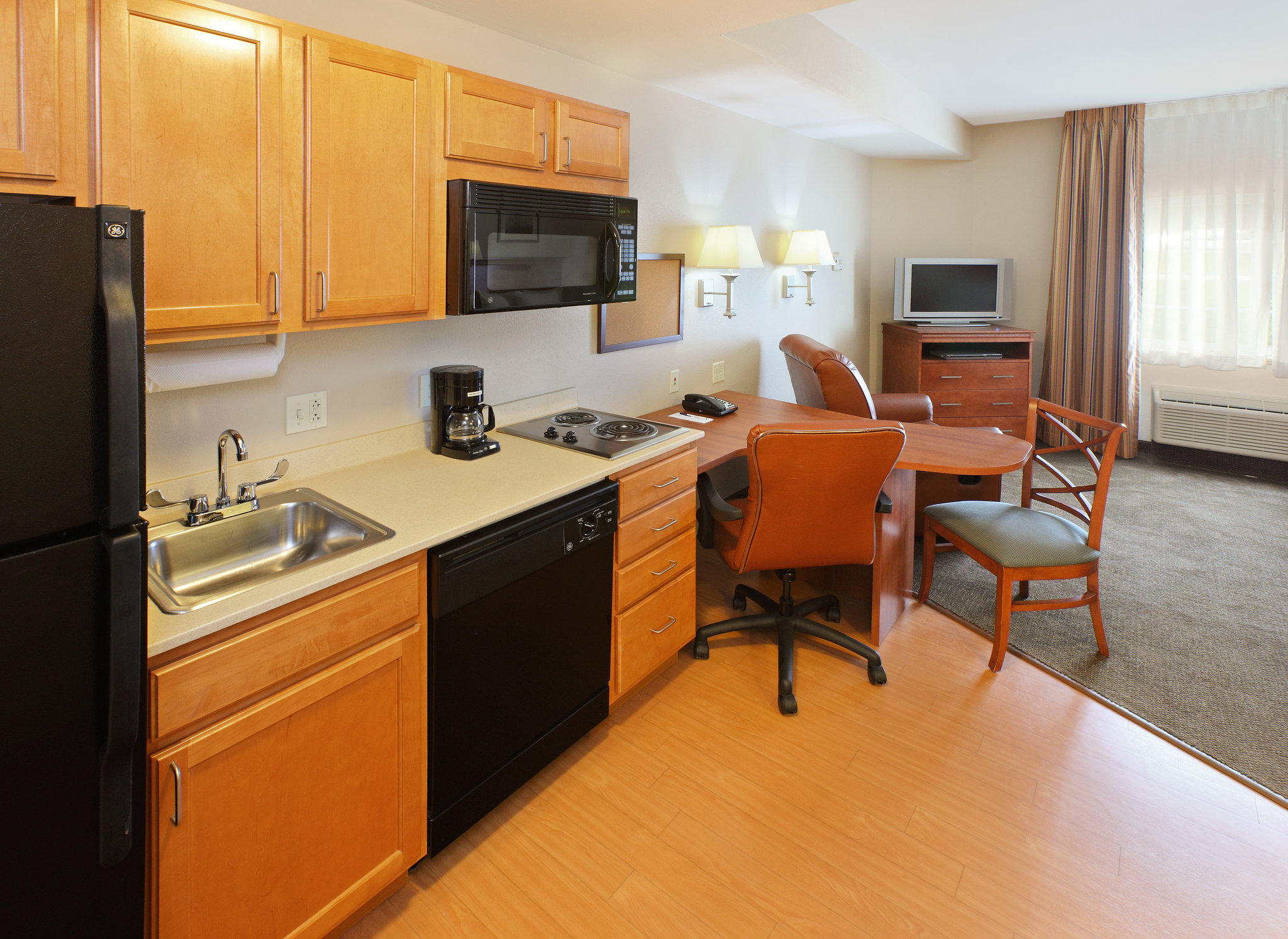 Candlewood Suites Conway Photo