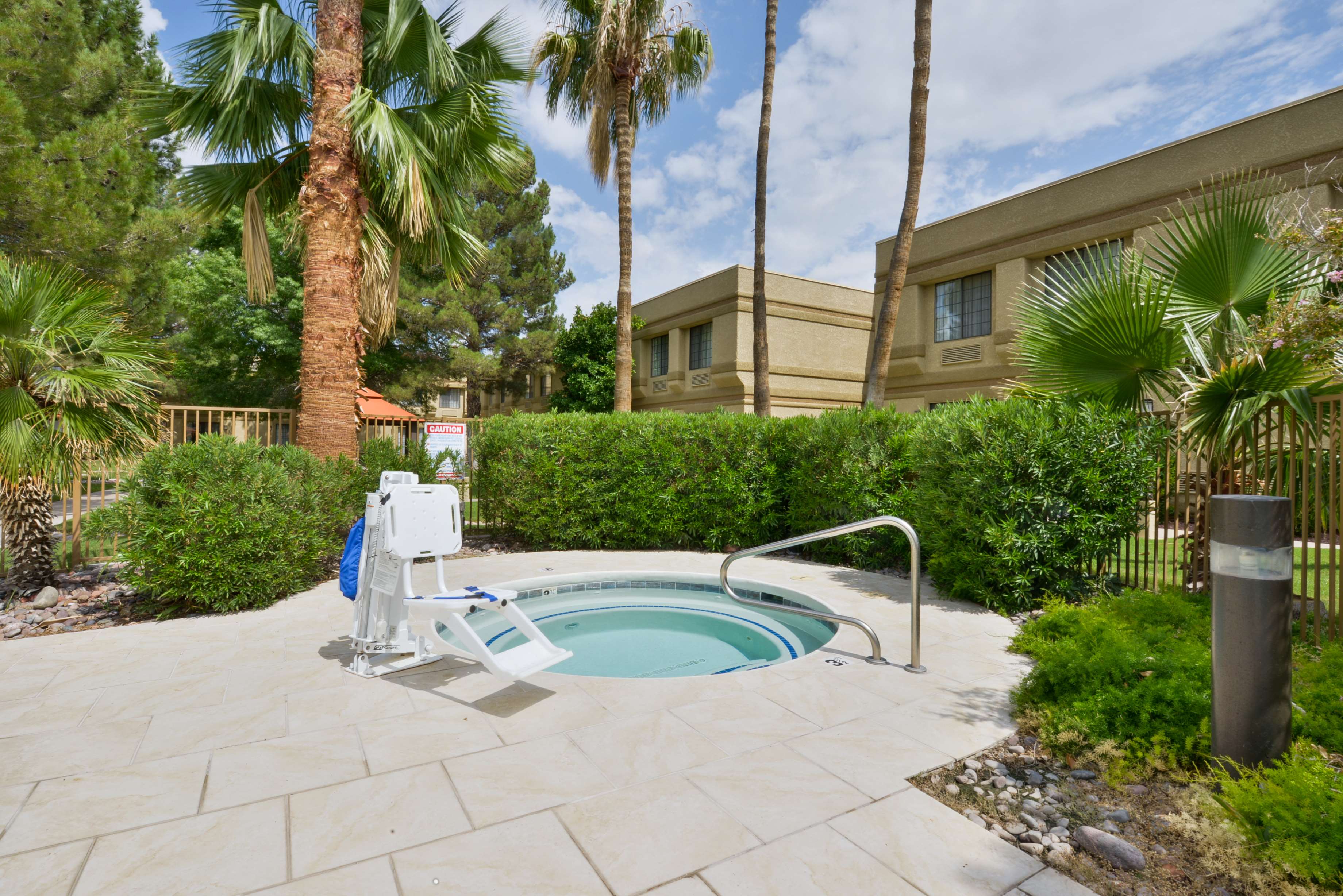 Best Western Tucson Int'l Airport Hotel & Suites Photo