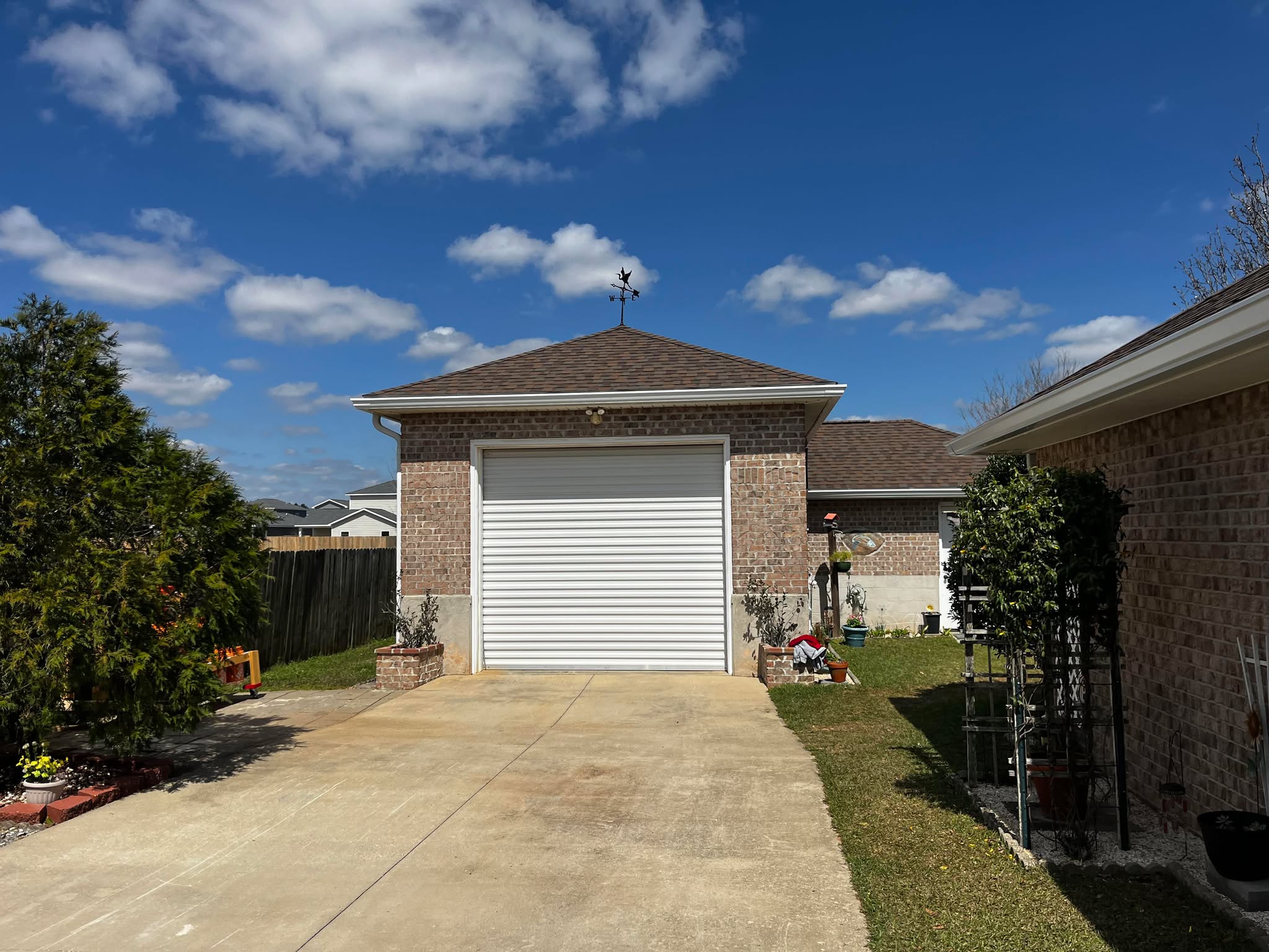 Southern Gutters LLC Image