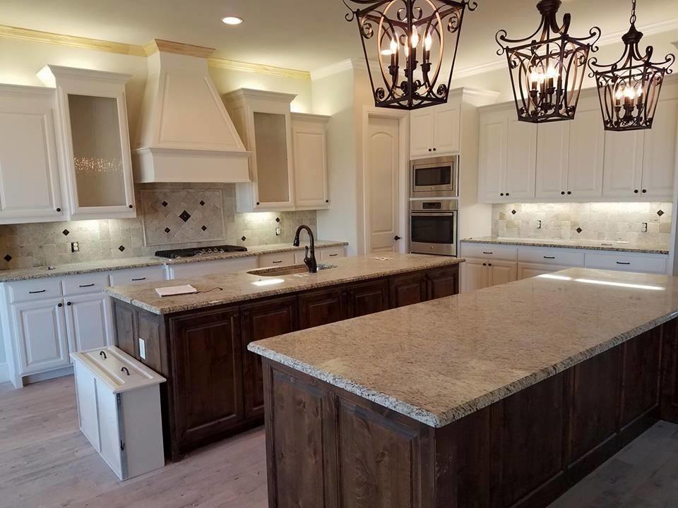 Kitchen & Bath Remodeling offers complete bathroom remodeling in the Las Cruces area. We do it all from electrical and plumbing, to flooring and walls to expand the space of the bathroom for more functional area. We use high quality materials and skilled craftsmanship to renovate your bathroom quickly and within the budget. Give us a call today for your free estimate.